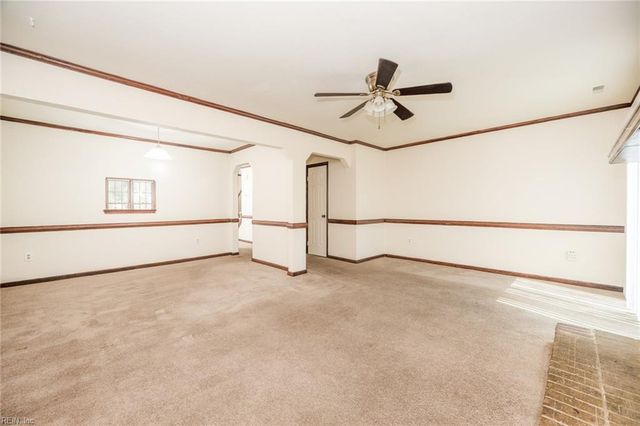 5589 Campus DR, Virginia Beach, VA 23462