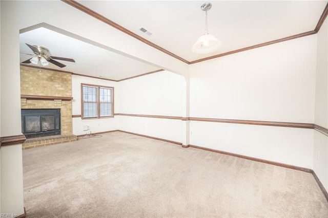 5589 Campus DR, Virginia Beach, VA 23462