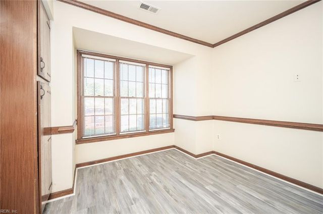 5589 Campus DR, Virginia Beach, VA 23462