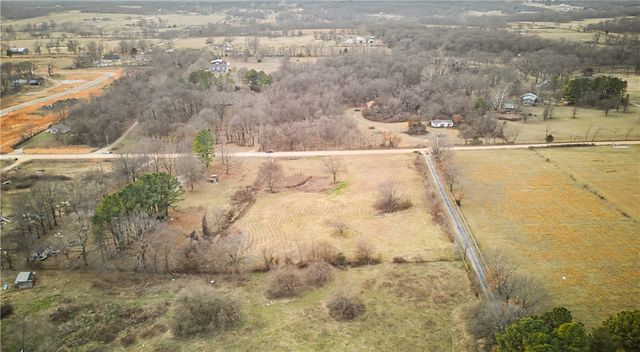 10768 Keller Road, Centerton, AR 72719