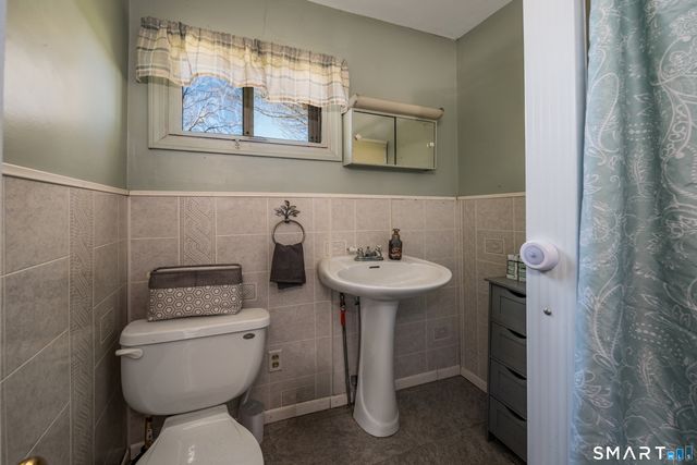 32 North Street, Madison, CT 06443