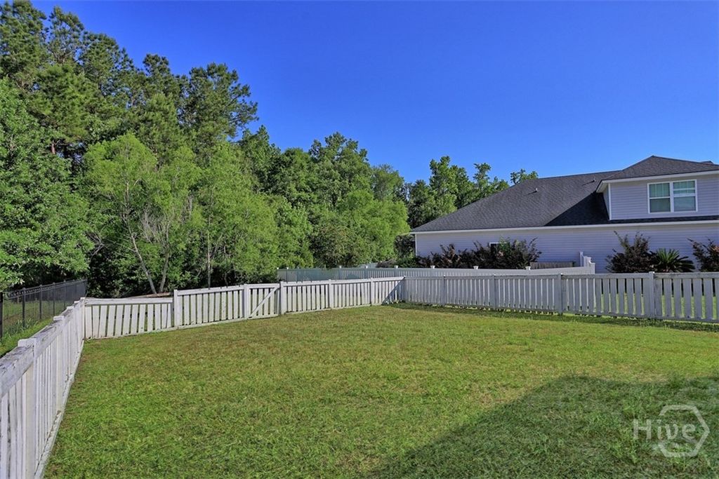 Image 34 of property listing at 452 Sunbury Drive, Richmond Hill, GA 31324