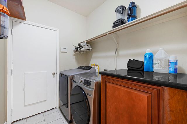 14727 Kendallbrook Drive, Houston, TX 77095