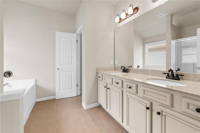 3368 Woodward Down Trail, Buford, GA 30519