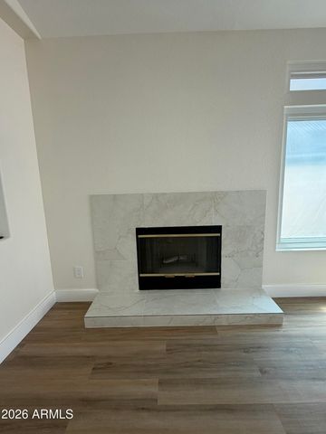 138 W EL FREDA Road, Tempe, AZ 85284