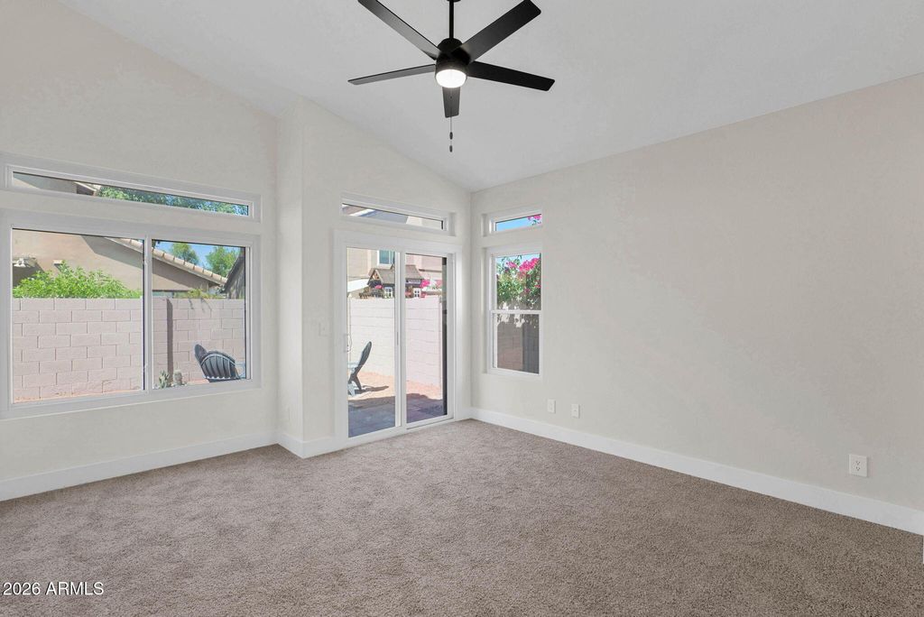 138 W EL FREDA Road, Tempe, AZ 85284 — photo 5