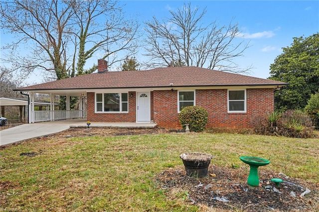 4440 Northampton Drive, Winston-salem, NC 27105