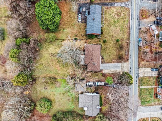 4440 Northampton Drive, Winston-salem, NC 27105
