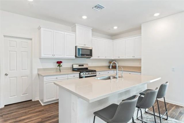 41031 Burnet Street, Lake Elsinore, CA 92532