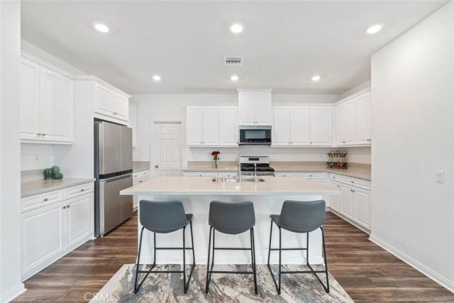 41031 Burnet Street, Lake Elsinore, CA 92532