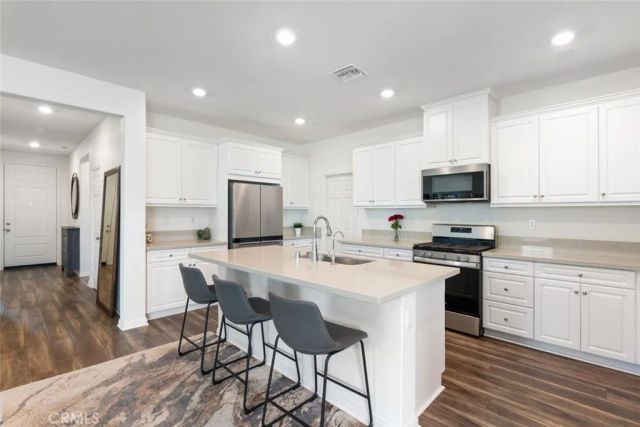 41031 Burnet Street, Lake Elsinore, CA 92532