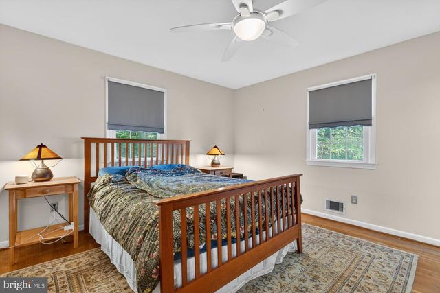 2422 PARKWAY, Cheverly, MD 20785