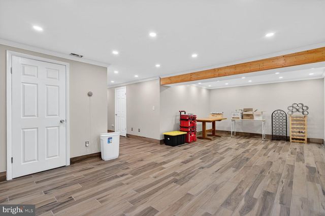 2422 PARKWAY, Cheverly, MD 20785