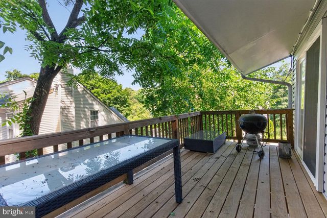 2422 PARKWAY, Cheverly, MD 20785
