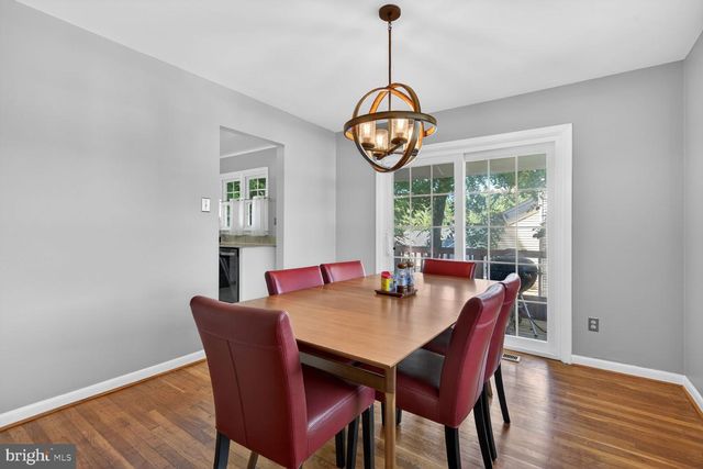 2422 PARKWAY, Cheverly, MD 20785