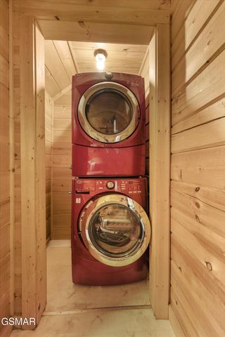 1590 Sky View Drive, Sevierville, TN 37876