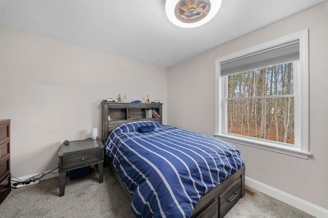 4 Lorelai Way, Nashua, NH 03062