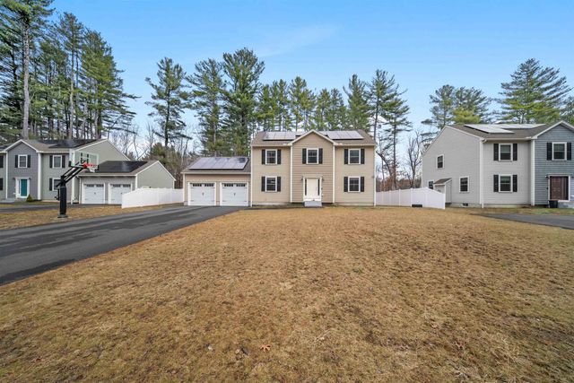 4 Lorelai Way, Nashua, NH 03062