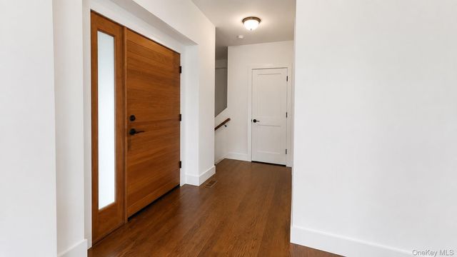 422 E Boston Post Road 101, Mamaroneck, NY 10543