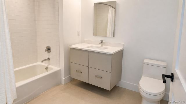 422 E Boston Post Road 101, Mamaroneck, NY 10543