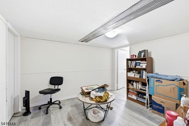 7 Henderson Blvd, Fair Lawn Boro, NJ 07410