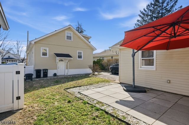 7 Henderson Blvd, Fair Lawn Boro, NJ 07410