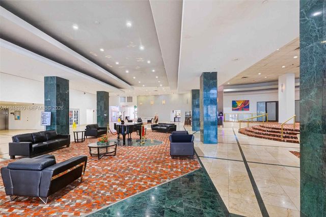 6345 Collins Ave 434, Miami Beach, FL 33141