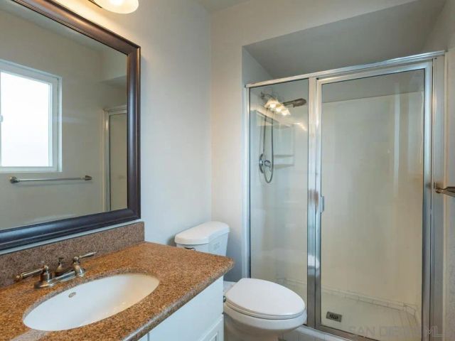 6666 Beadnell Way 6, San Diego, CA 92117