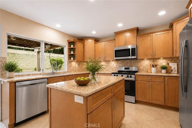 2391 Timberlane, Simi Valley, CA 93063