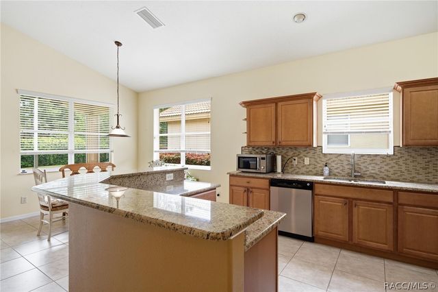 1720 W Laurel Glen Path, Hernando, FL 34442