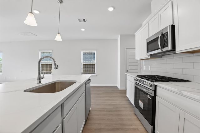 2615 Pueblo Falls Drive, Richmond, TX 77406