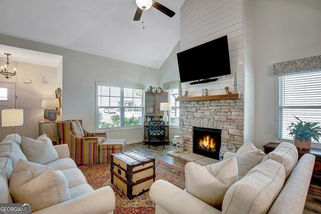 315 Southridge, Senoia, GA 30276