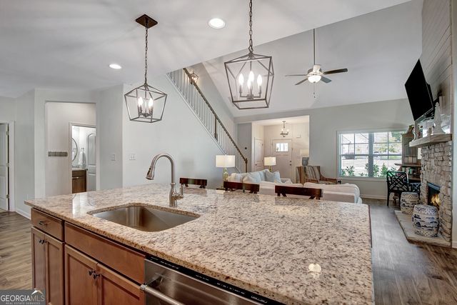 315 Southridge, Senoia, GA 30276