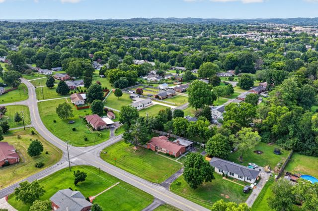 108 Savely Dr, Hendersonville, TN 37075