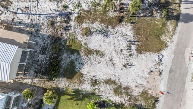 3909 Estero BLVD, Fort Myers Beach, FL 33931