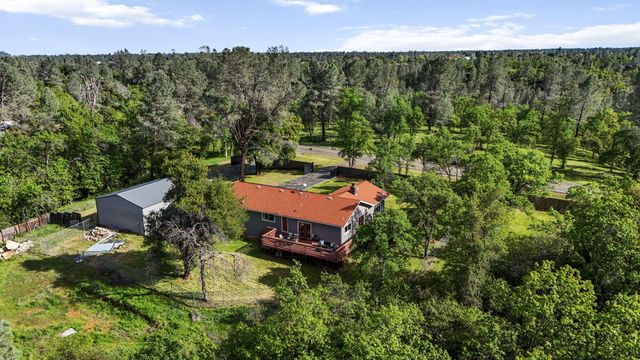 17622 China Gulch Drive, Anderson, CA 96007