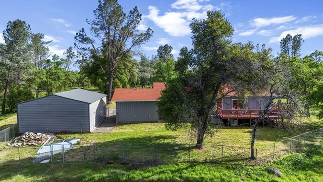 17622 China Gulch Drive, Anderson, CA 96007