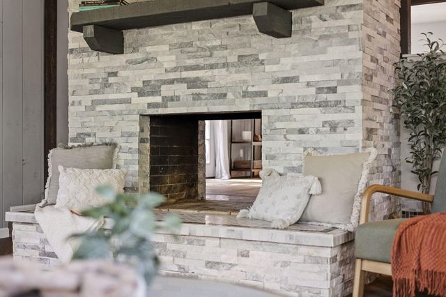 17622 China Gulch Drive, Anderson, CA 96007