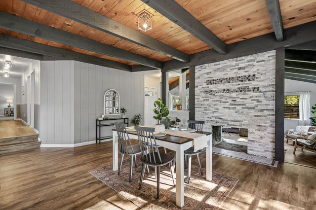 17622 China Gulch Drive, Anderson, CA 96007