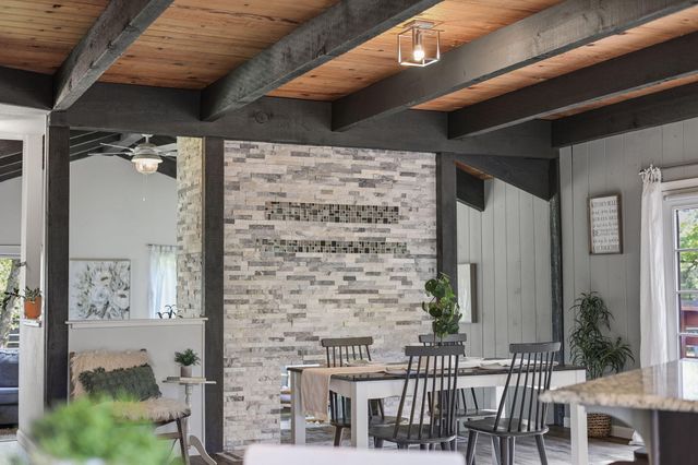 17622 China Gulch Drive, Anderson, CA 96007