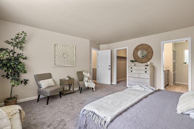 17622 China Gulch Drive, Anderson, CA 96007