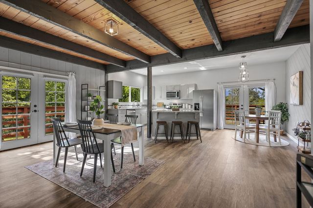 17622 China Gulch Drive, Anderson, CA 96007