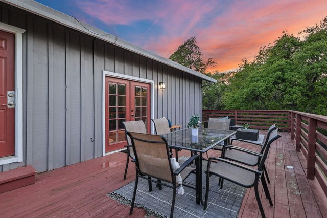 17622 China Gulch Drive, Anderson, CA 96007