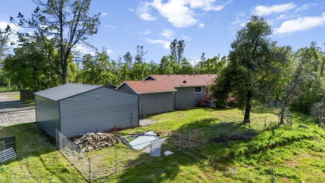 17622 China Gulch Drive, Anderson, CA 96007