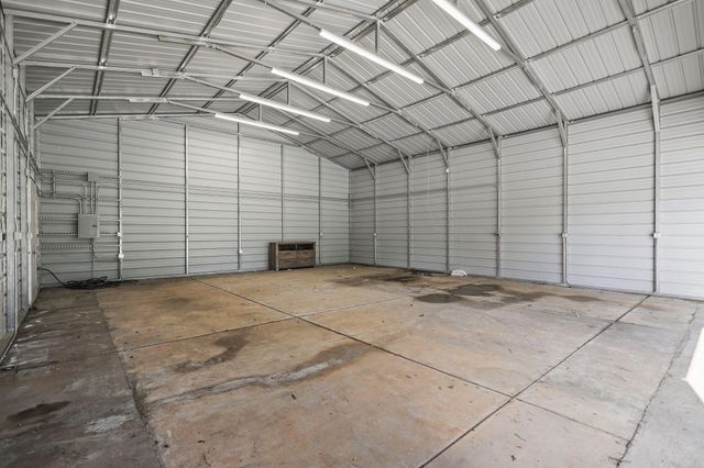 17622 China Gulch Drive, Anderson, CA 96007