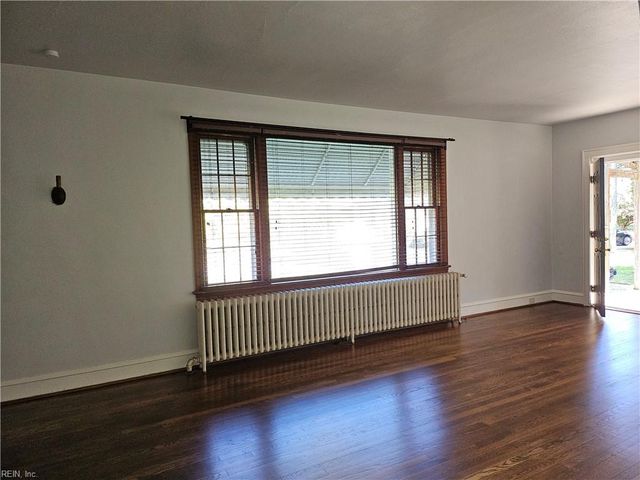 229 Atlantic AVE, Hampton, VA 23664