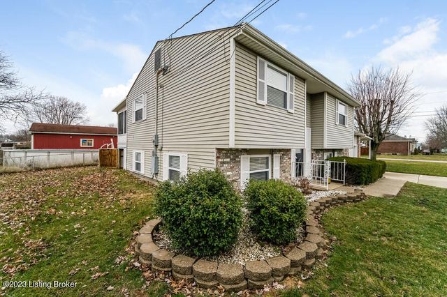 11305 Angelina Rd, Louisville, KY 40229