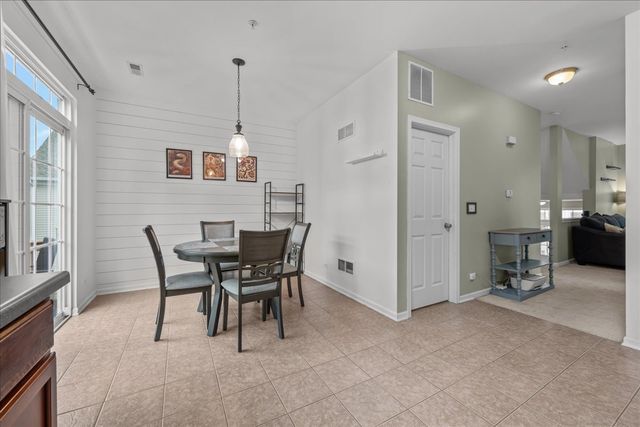 3841 Bailey Road, Yorkville, IL 60560