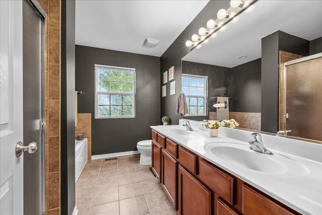 3841 Bailey Road, Yorkville, IL 60560