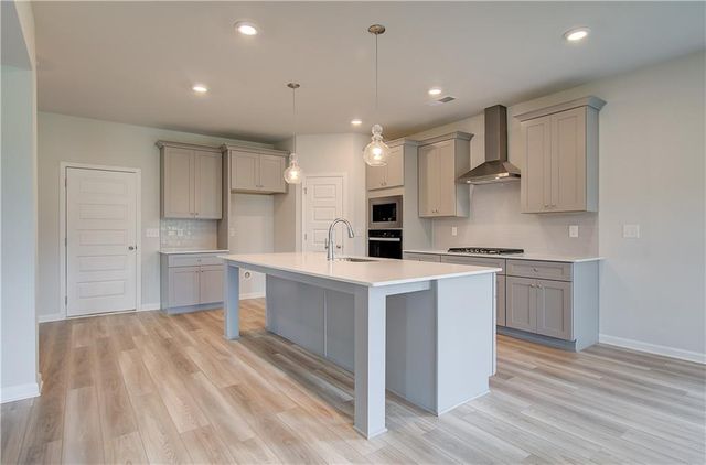 804 Moreland Drive, Hampton, GA 30228